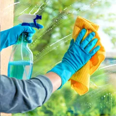 Чистка окон и рам в Нетании и других городах Израиля