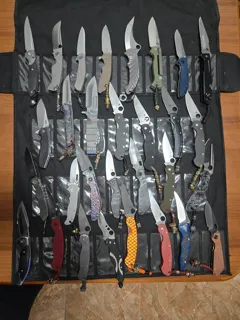 Продается коллекция редких ножей для настоящих ценителей